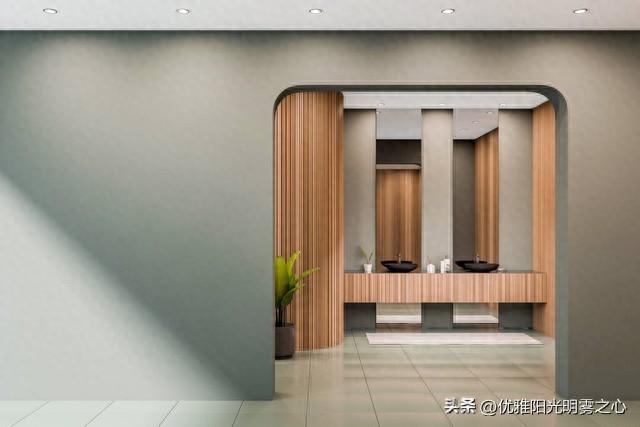 接电话时候故意进入，遭大娘训斥后急道歉-赫兹号卡网-赫兹通讯