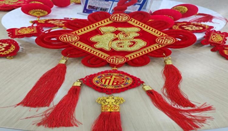 山东移动临沂分公司营业厅暖心服务获好评-赫兹号卡网-赫兹通讯