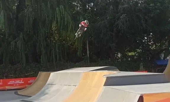 小孩哥/小孩姐示意图