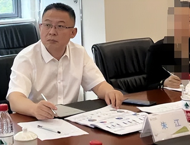 中国移动年底省级副总调整基本完成-赫兹号卡网-赫兹通讯