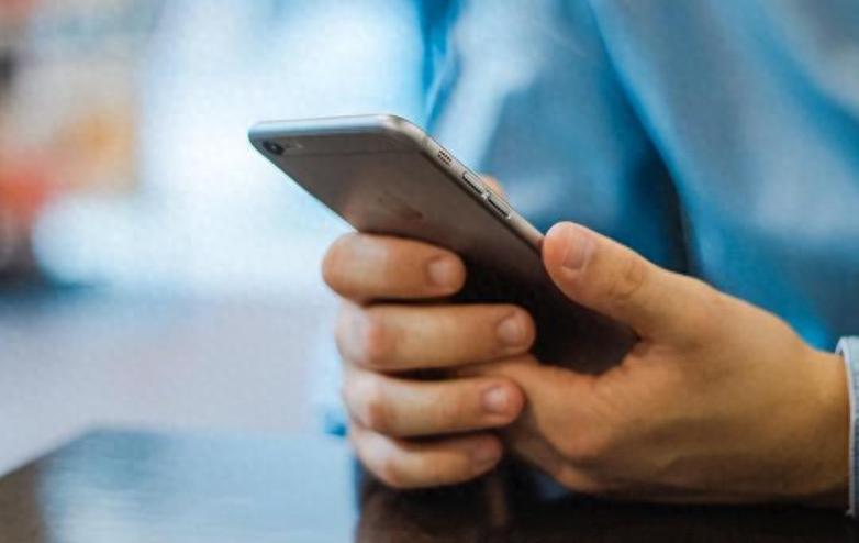 随身WiFi火爆,但实名认证、网速等四大风险需警惕-赫兹号卡网-赫兹通讯