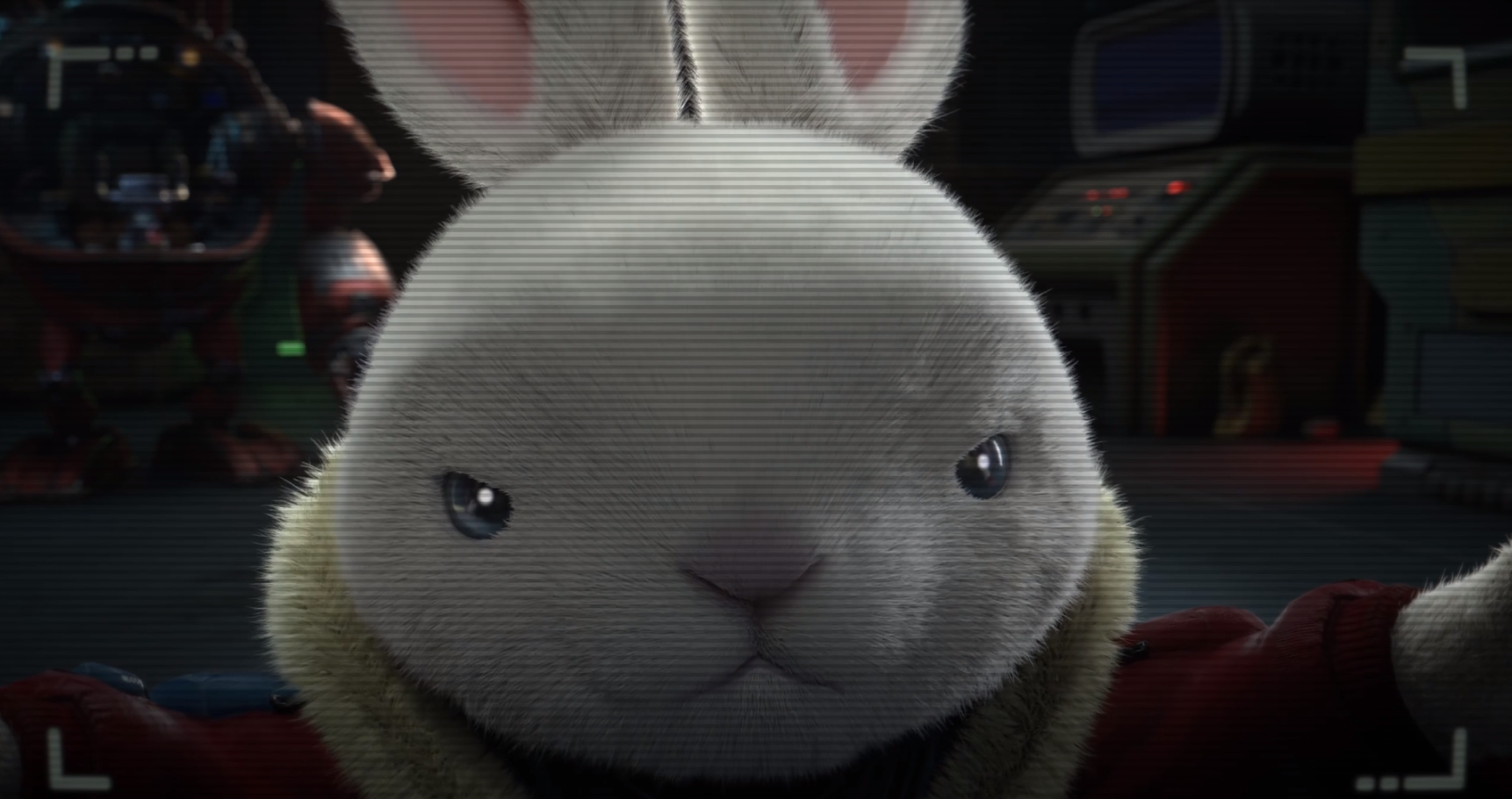 斯坦普抱着大屏幕